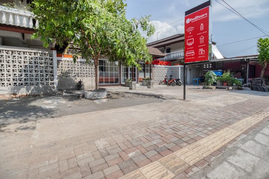 Hotel Reddoorz Near Malioboro Tugu Station Jogja Yogyakarta Exteriér fotografie